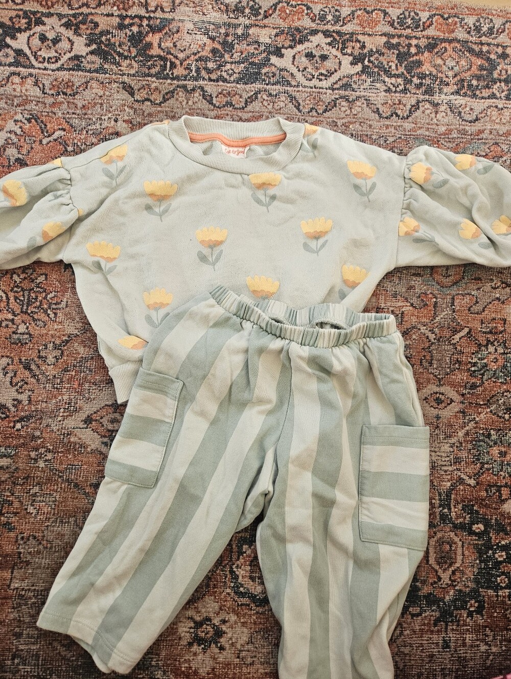 Cat & Jack Floral Set